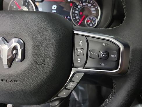 New 2026 RAM 1500 4x4 Crew Cab image 15