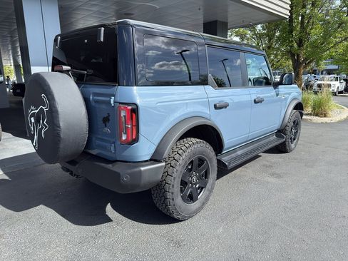 New 2025 Ford Bronco Outer Banks w/ Black Appearance Package AWD/4WD image 4