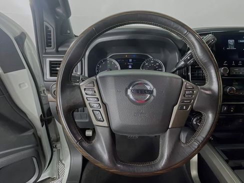 Used 2020 Nissan Titan Platinum Reserve w/ Moonroof Package AWD/4WD image 12