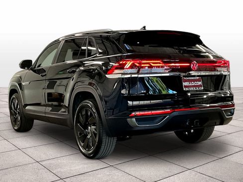 New 2026 Volkswagen Atlas Cross Sport SE AWD/4WD image 3