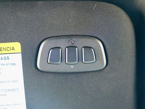 Used 2022 Ford Explorer ST w/ ST Street Pack image 32