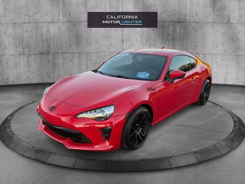 Used 2020 Toyota 86 image 3