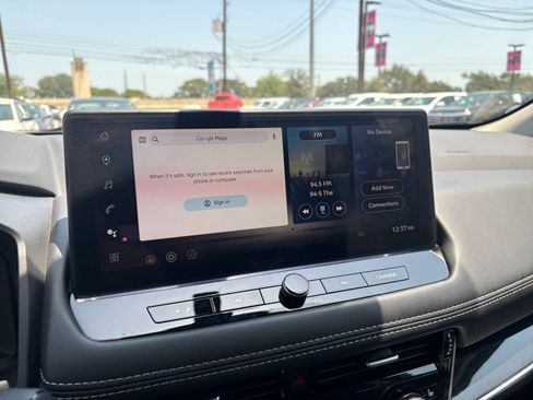 Used 2026 Nissan Rogue SL FWD image 21