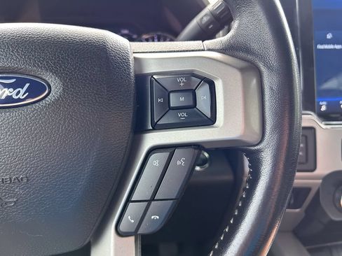 Used 2022 Ford F350 Lariat w/ Lariat Ultimate Package AWD/4WD image 29