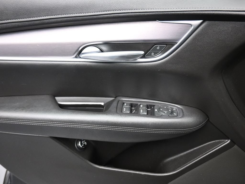 Used 2020 Cadillac XT5 Luxury FWD image 10
