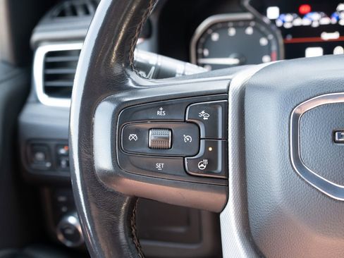 Used 2021 GMC Yukon Denali w/ LPO, Illumination Package AWD/4WD image 7