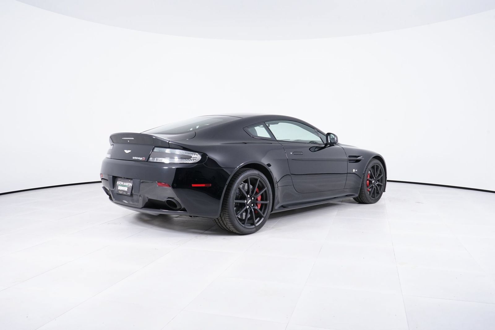 Used 2015 Aston Martin V12 Vantage S RWD image 7