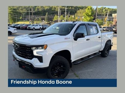 Used 2024 Chevrolet Silverado 1500 LT Trail Boss AWD/4WD image 1