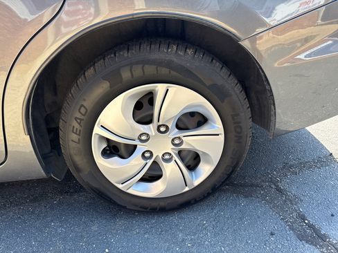 Used 2013 Honda Civic LX image 15