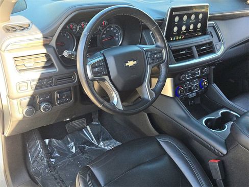 Used 2021 Chevrolet Tahoe LT w/ LT Signature Package image 21