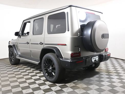 Used 2022 Mercedes-Benz G 550 image 5