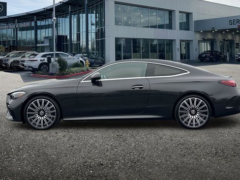 Certified 2025 Mercedes-Benz CLE 300 4MATIC Coupe image 7