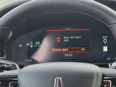 New 2026 Lincoln Corsair Premiere image 33