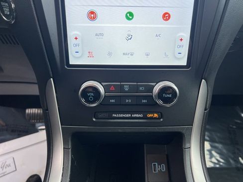 Certified 2024 Ford Edge SEL w/ Convenience Package image 30