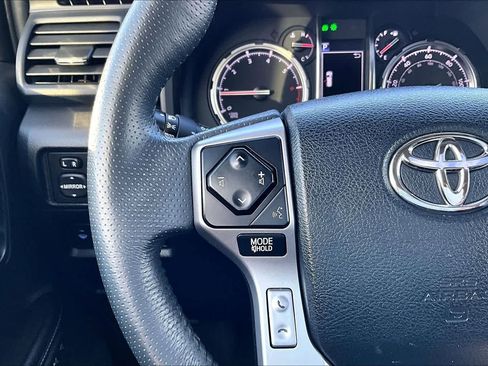 Used 2021 Toyota 4Runner Limited image 25