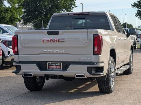 New 2026 GMC Sierra 1500 Denali AWD/4WD image 4