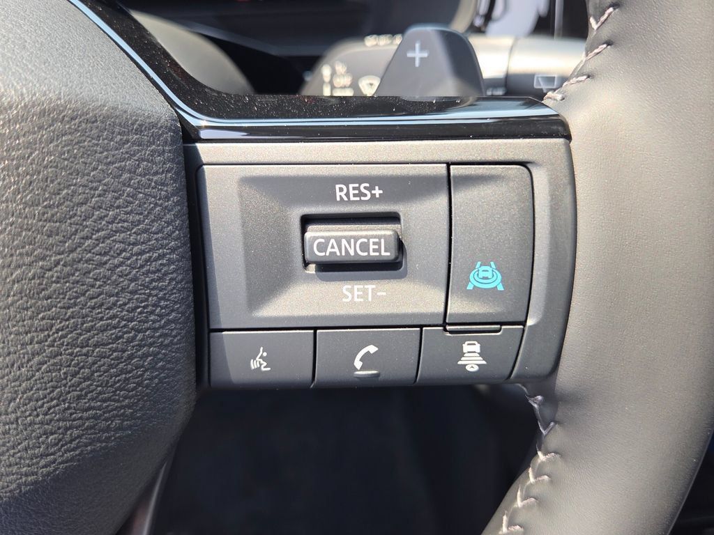 New 2026 Nissan Pathfinder SL w/ Cargo Package FWD image 23