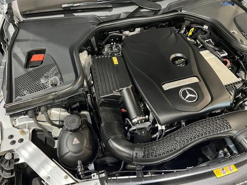Used 2017 Mercedes-Benz E 300 4MATIC image 44
