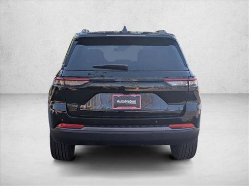New 2026 Jeep Grand Cherokee Limited w/ Limited Altitude Package AWD/4WD image 7