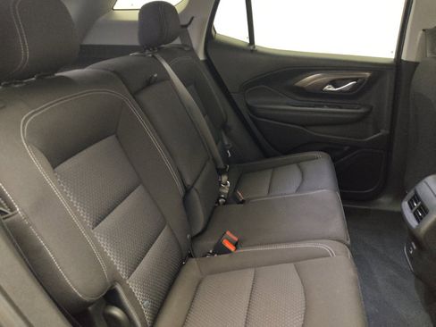 Used 2023 GMC Terrain SLE FWD image 19