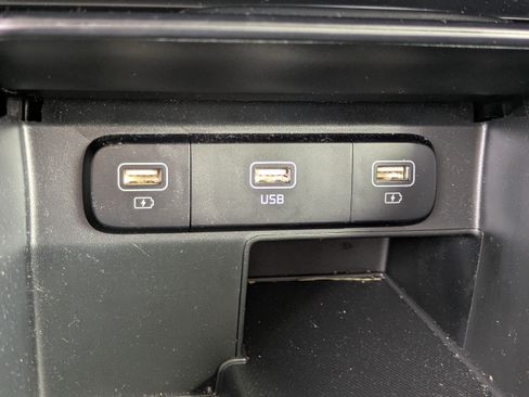 Used 2021 Kia Sorento S FWD image 29