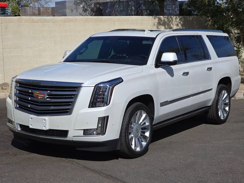Used 2018 Cadillac Escalade ESV Platinum image 6