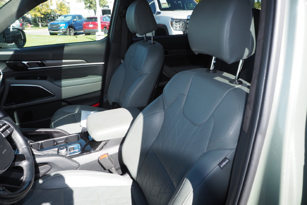 Used 2024 Kia Telluride SX Prestige X-Line AWD/4WD image 13