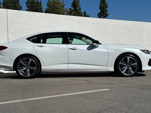 Certified 2025 Acura TLX w/ Technology Package image 6