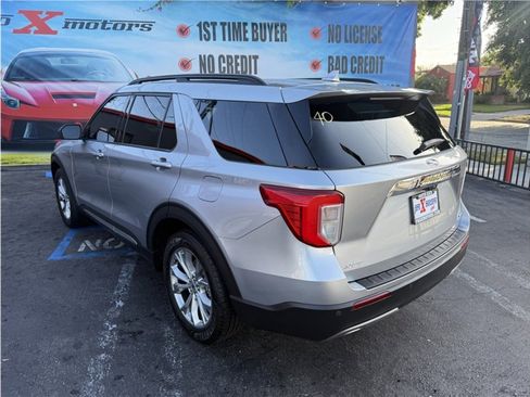 Used 2020 Ford Explorer XLT w/ Equipment Group 202A image 14