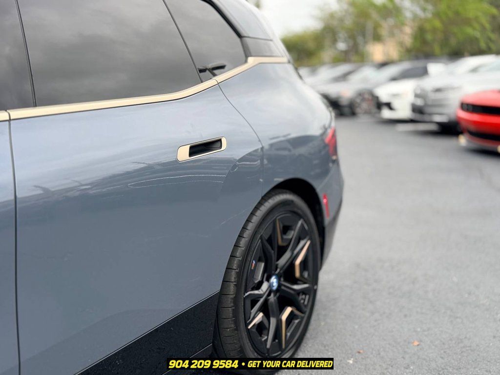Used 2023 BMW iX M60 w/ Executive Package AWD/4WD image 10