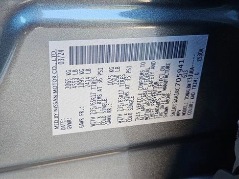 Used 2024 Nissan Rogue S image 23