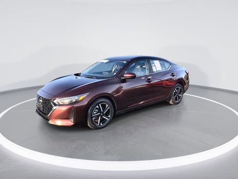 Used 2024 Nissan Sentra SV image 4