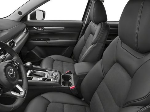 Used 2018 MAZDA CX-5 Touring w/ Preferred Equipment Package FWD image 12