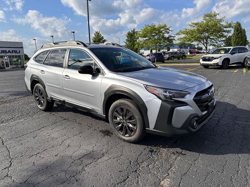 Certified 2025 Subaru Outback Onyx Edition AWD/4WD image 1