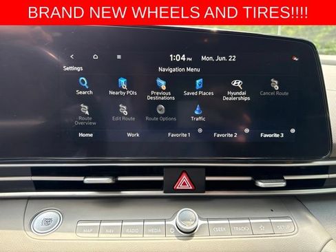 Used 2023 Hyundai Elantra SEL w/ Convenience Package FWD image 17