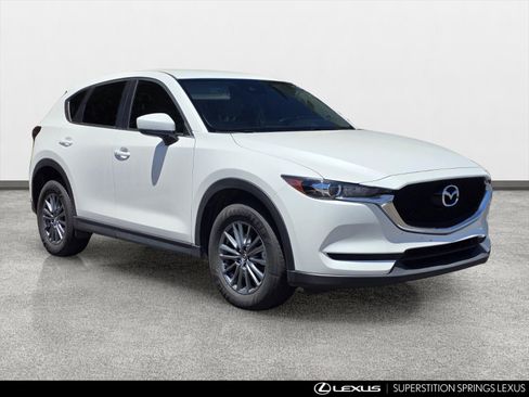 Used 2017 MAZDA CX-5 Touring FWD image 2