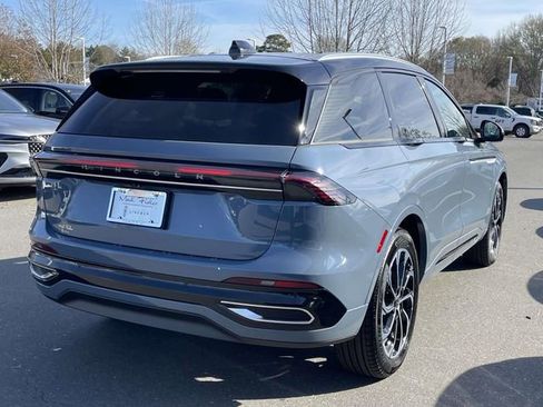 New 2026 Lincoln Nautilus Reserve image 31