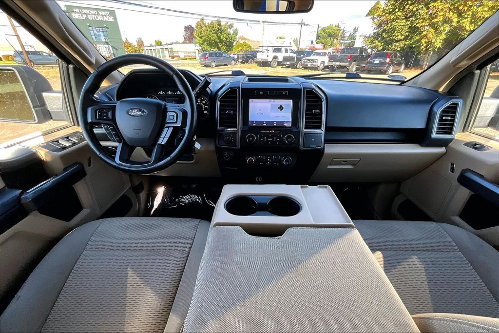 Used 2020 Ford F150 XLT w/ Equipment Group 302A Luxury AWD/4WD image 9