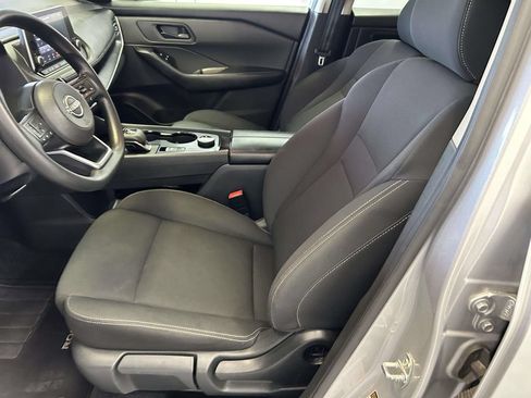 Used 2024 Nissan Rogue S AWD/4WD image 15