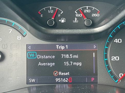 Used 2019 GMC Canyon All Terrain w/ Trailering Package AWD/4WD image 18