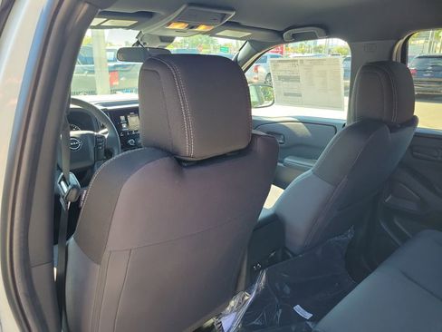 New 2026 Nissan Frontier SV RWD image 12