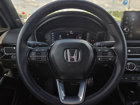 Used 2025 Honda Civic Sport image 23