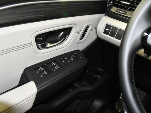 Certified 2026 Honda Pilot image 32