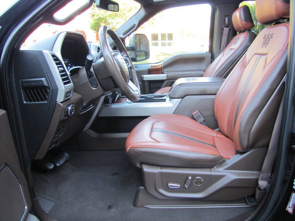 Used 2021 Ford F250 King Ranch w/ King Ranch Ultimate Package AWD/4WD image 12