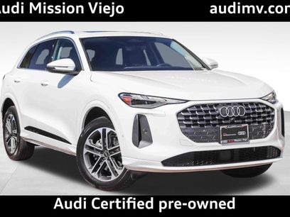 Certified 2025 Audi Q5 Premium w/ Convenience Package