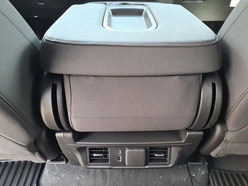 New 2026 Chevrolet Silverado 1500 LT image 15