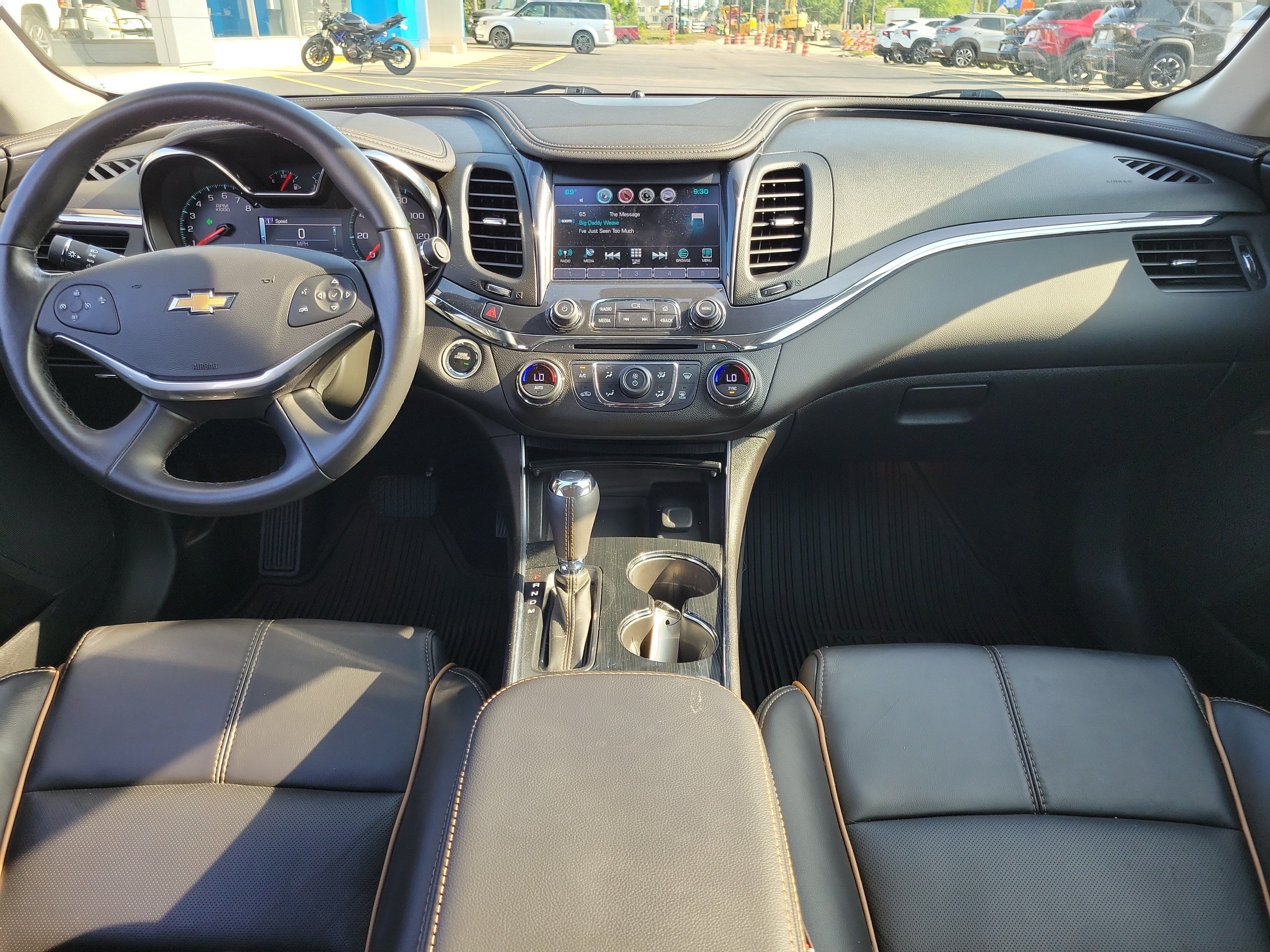 Used 2017 Chevrolet Impala Premier FWD image 9