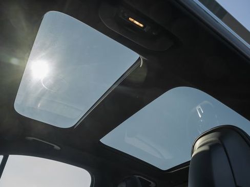 New 2026 Mercedes-Benz E 53 AMG e 4MATIC Sedan image 34