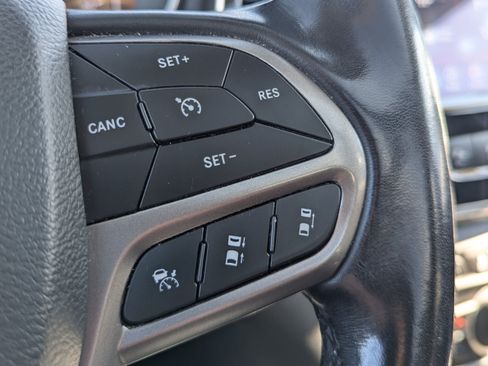 Used 2021 Jeep Cherokee Limited AWD/4WD image 20