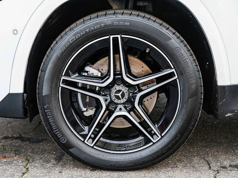 Certified 2025 Mercedes-Benz GLA 250 image 9